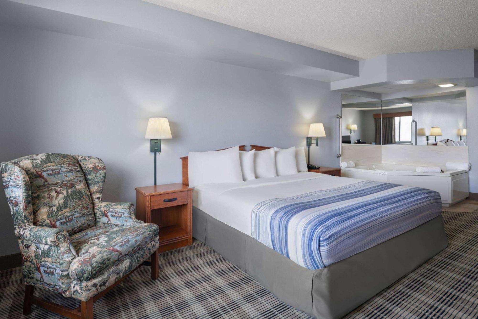 Americinn By Wyndham Stuart Zewnętrze zdjęcie