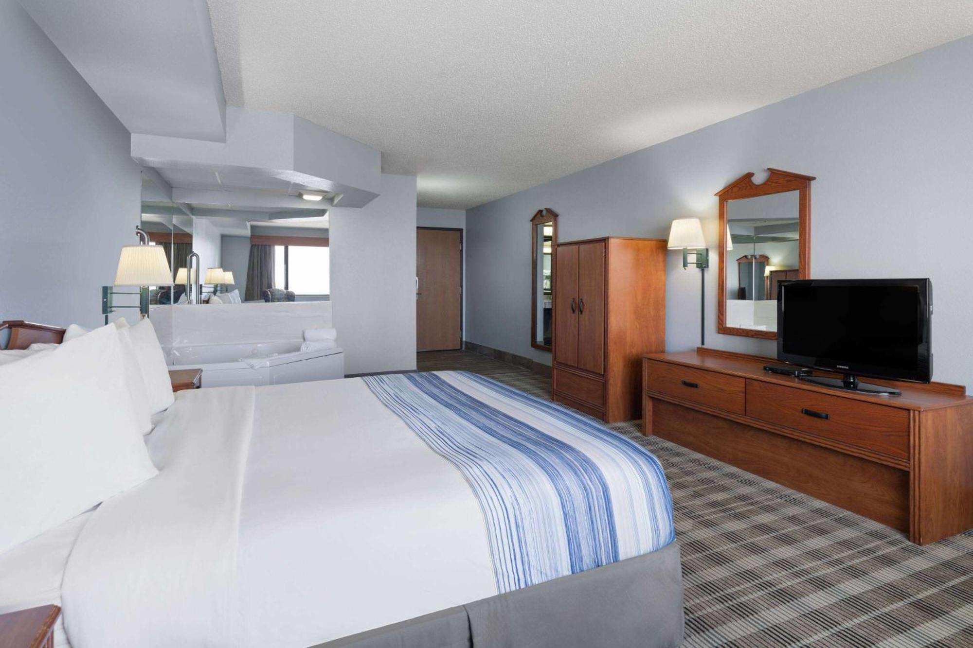 Americinn By Wyndham Stuart Zewnętrze zdjęcie